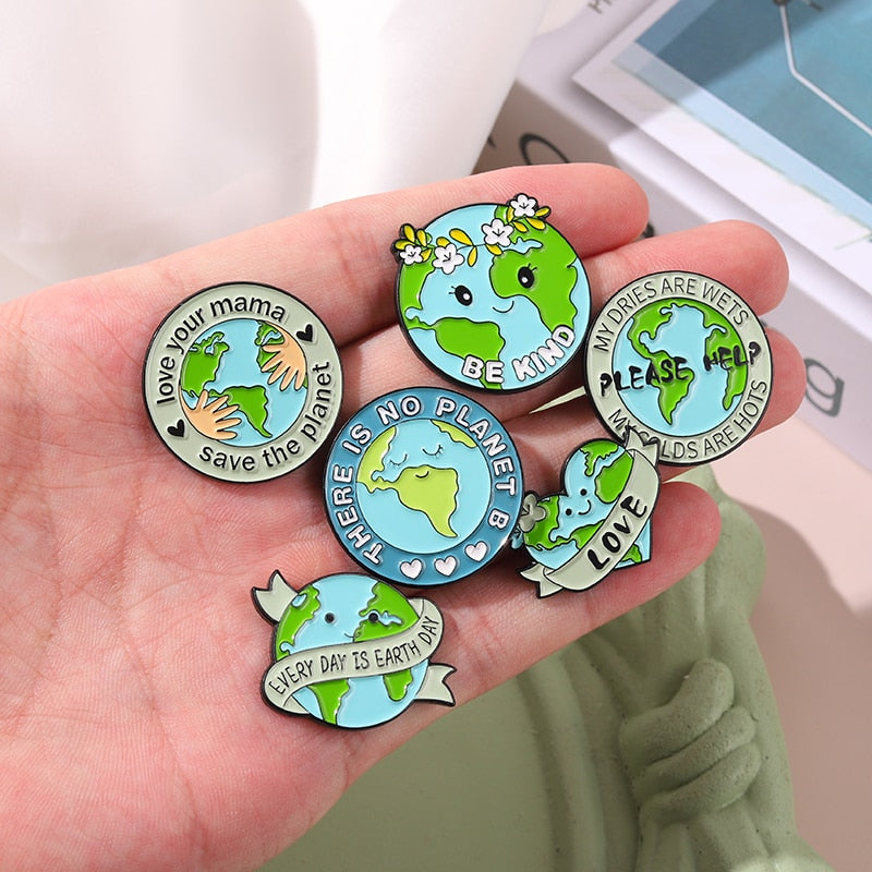 Pin Planeta "Iubire"