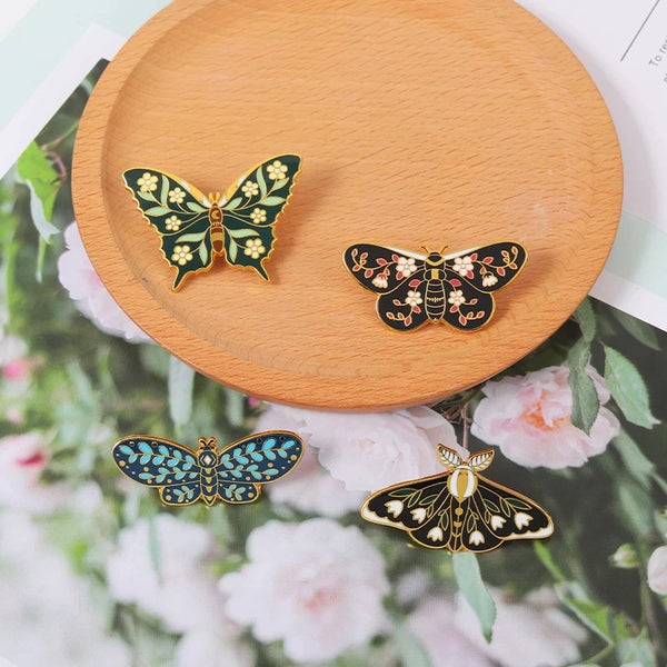 Pin ,, Mysterious butterfly''