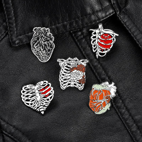 Pin Inima Schelet